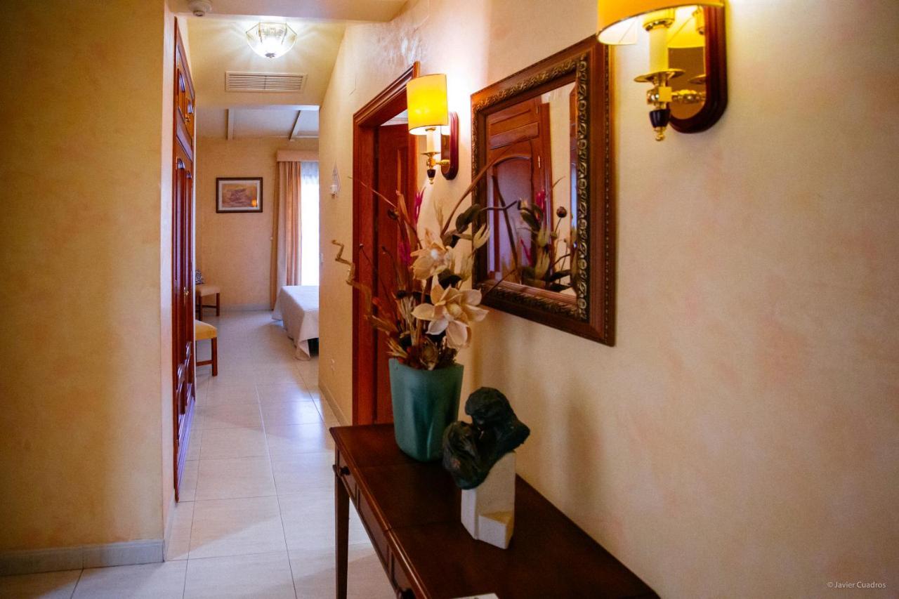 Hotel Avenida Beas de Segura Extérieur photo