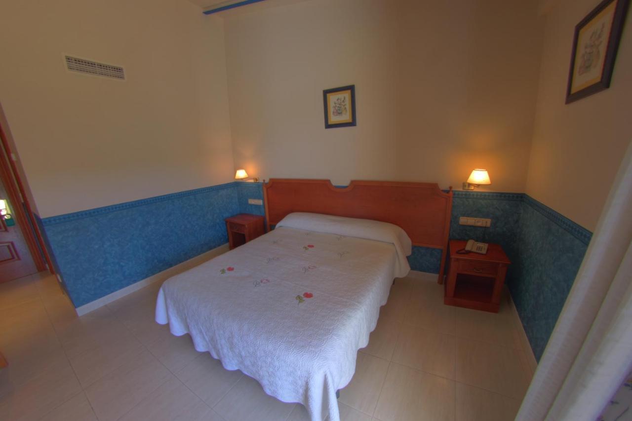 Hotel Avenida Beas de Segura Extérieur photo