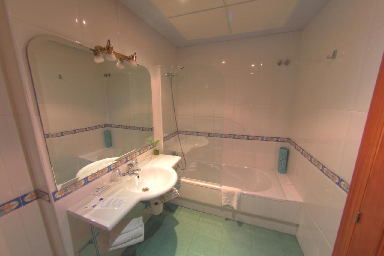 Hotel Avenida Beas de Segura Extérieur photo