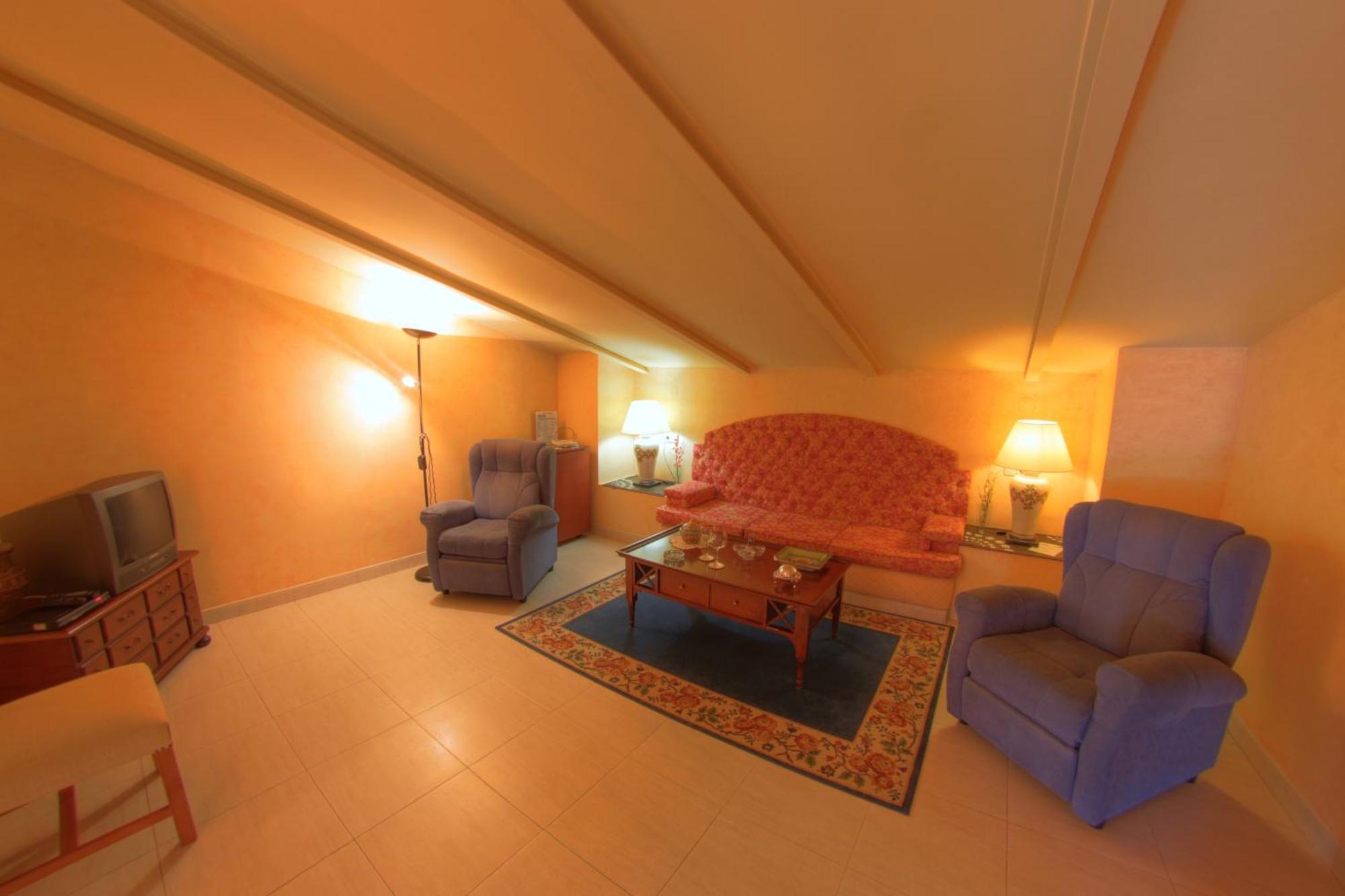 Hotel Avenida Beas de Segura Extérieur photo